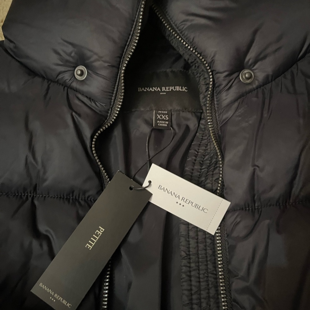 Banana Republic Women's Dark Puffer Jacket